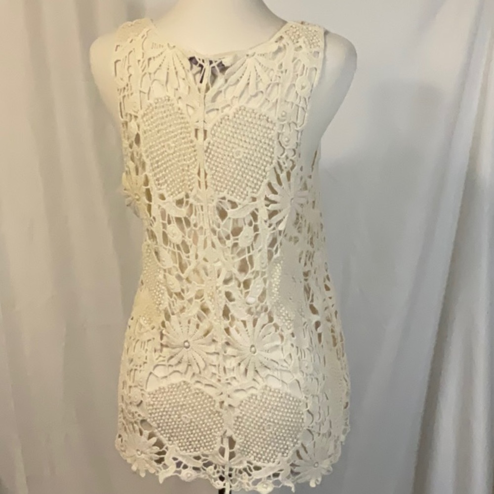 Olivia Sky Cotton Crochet Top - Picture 4 of 7